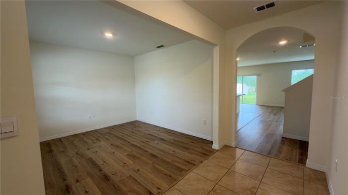 Image No.5-5 Bed House for sale