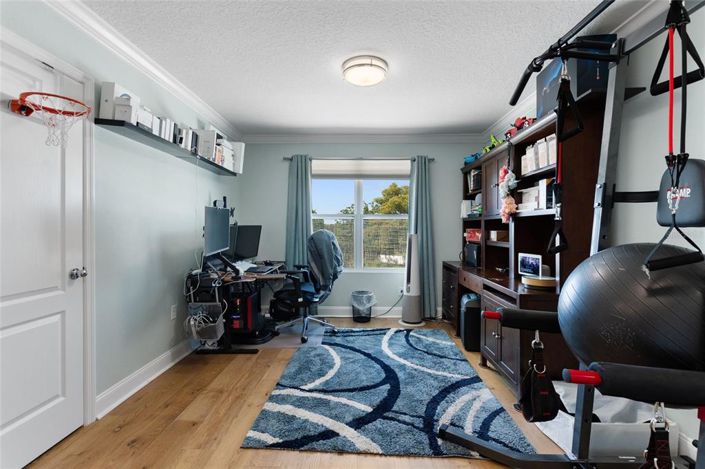 Image No.20-5 Bed House for sale