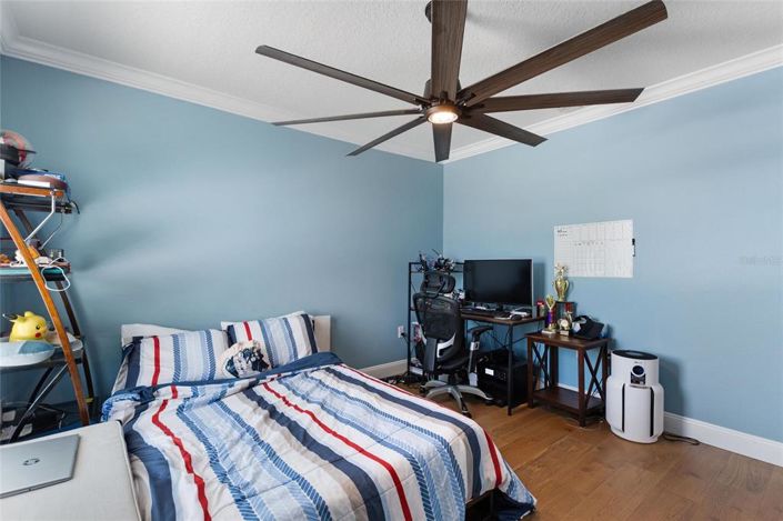 Image No.23-5 Bed House for sale