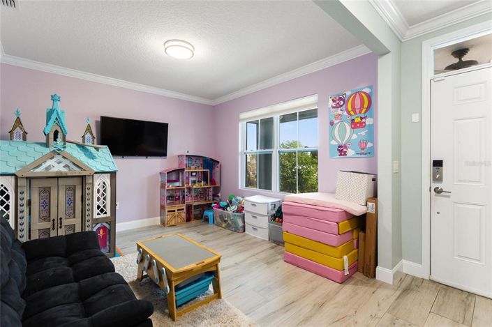 Image No.5-5 Bed House for sale