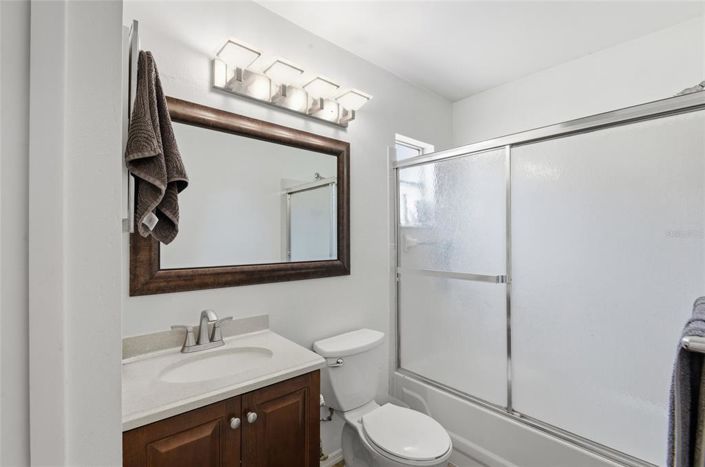 Image No.17-3 Bed House for sale