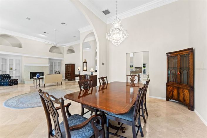 Image No.13-5 Bed House for sale