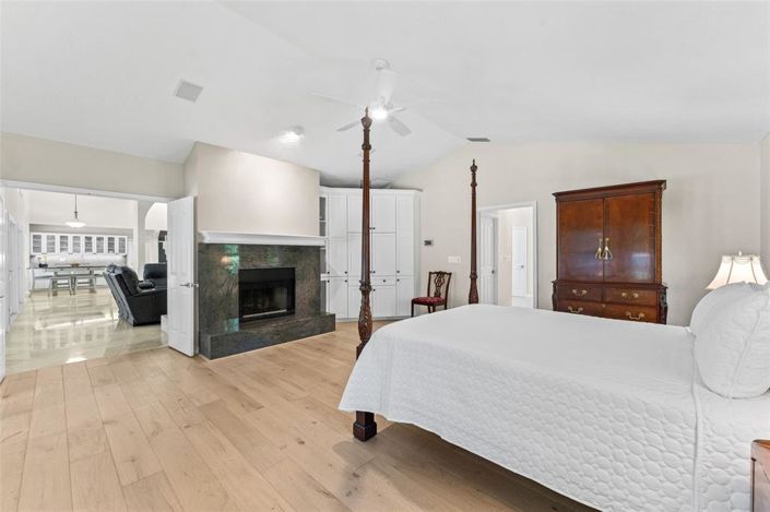 Image No.25-5 Bed House for sale