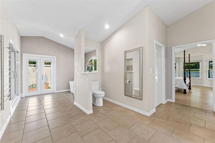 Image No.31-5 Bed House for sale