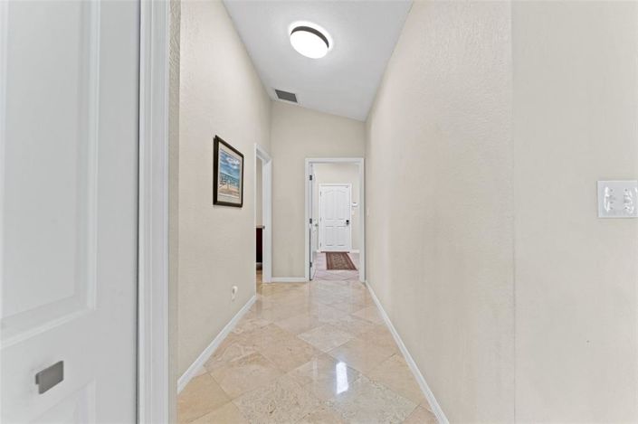 Image No.35-5 Bed House for sale