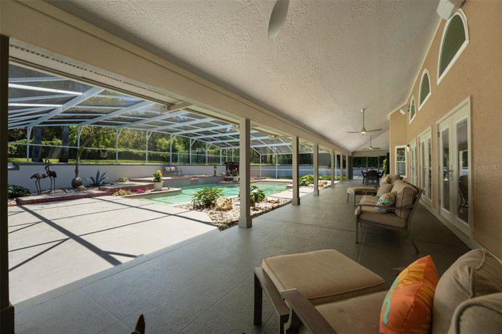 Image No.46-5 Bed House for sale