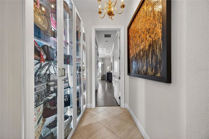 Image No.22-5 Bed House for sale