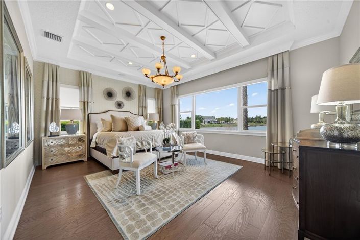 Image No.23-5 Bed House for sale