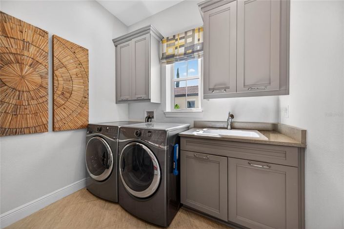 Image No.35-5 Bed House for sale