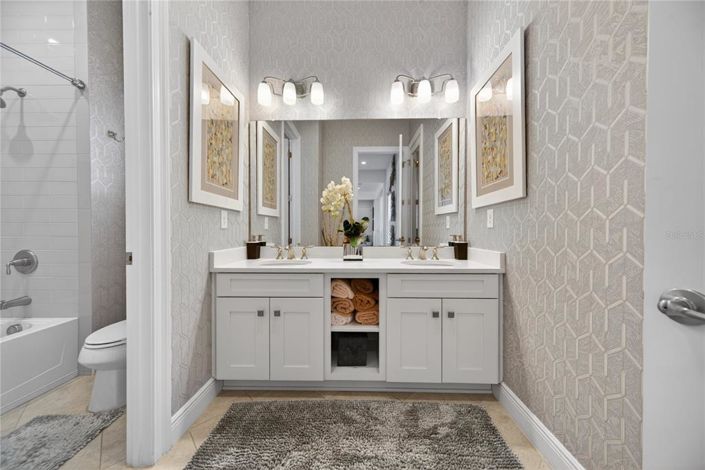 Image No.48-5 Bed House for sale