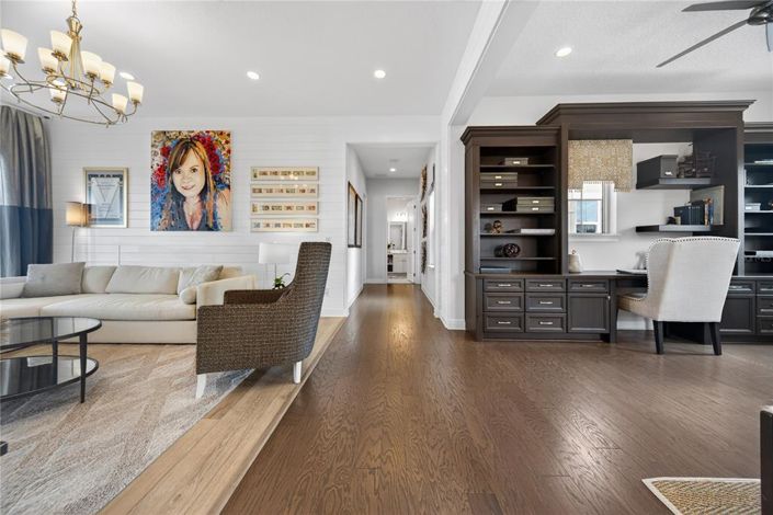 Image No.51-5 Bed House for sale