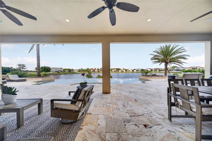 Image No.60-5 Bed House for sale