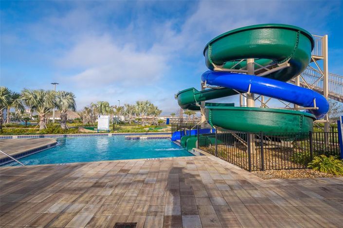 Image No.33-5 Bed Townhouse for sale