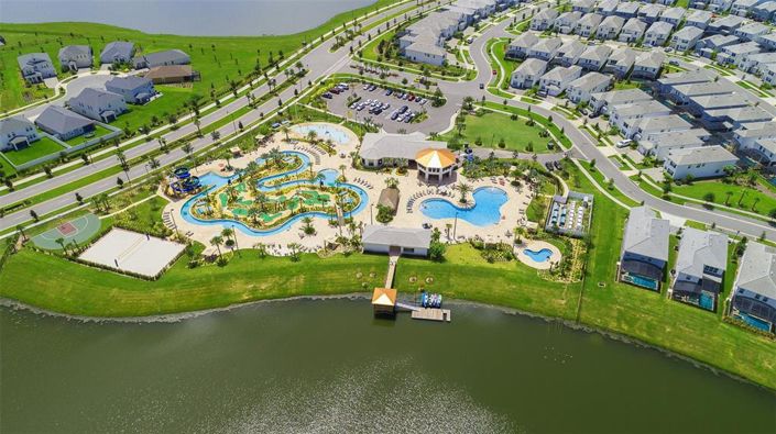 Image No.40-5 Bed Townhouse for sale