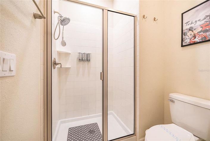 Image No.8-5 Bed Townhouse for sale