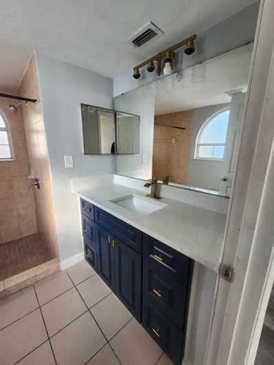 Image No.14-3 Bed Apartment for sale