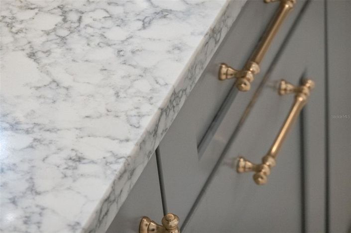 Image No.14-4 Bed House for sale