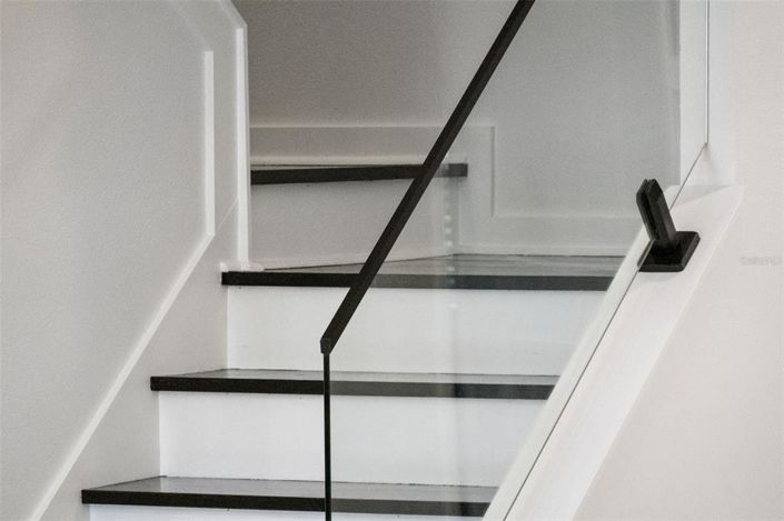 Image No.32-4 Bed House for sale