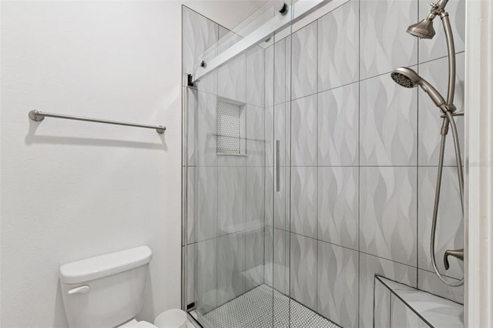 Image No.40-4 Bed House for sale