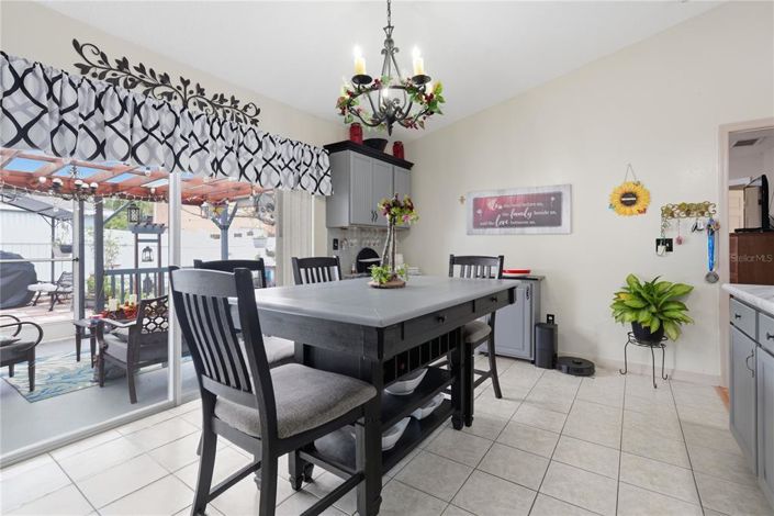 Image No.14-3 Bed House for sale