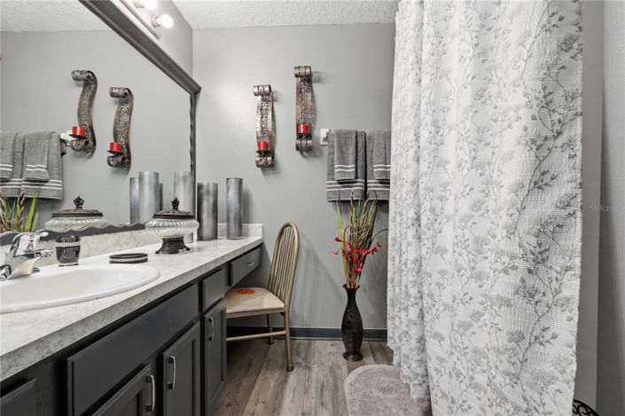 Image No.27-3 Bed House for sale