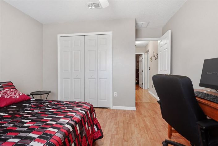 Image No.30-3 Bed House for sale