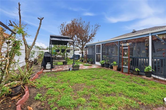 Image No.41-3 Bed House for sale