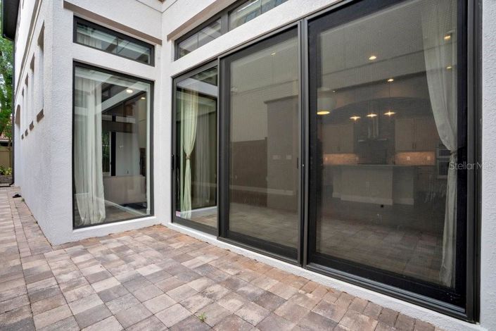 Image No.14-4 Bed House for sale