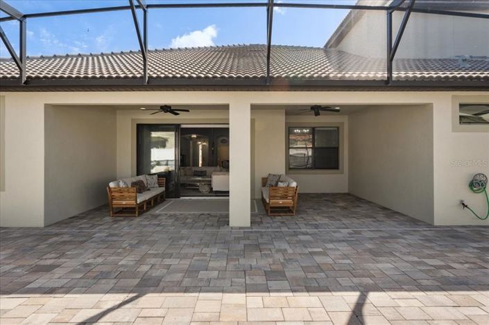 Image No.52-5 Bed House for sale