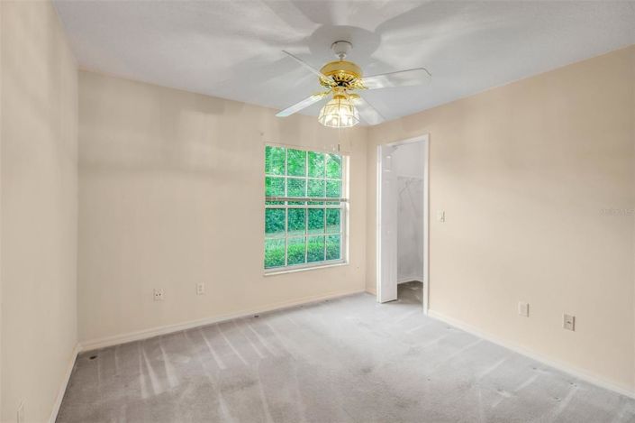 Image No.40-4 Bed House for sale