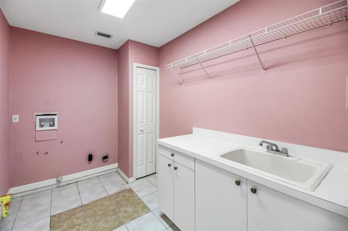 Image No.49-4 Bed House for sale