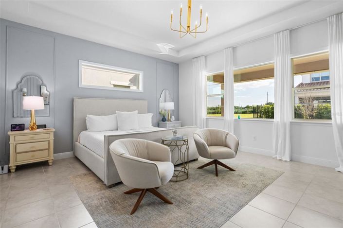 Image No.26-5 Bed House for sale