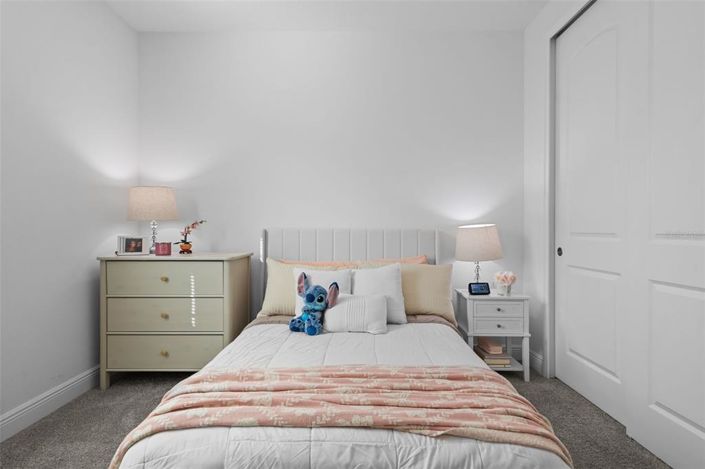 Image No.42-5 Bed House for sale