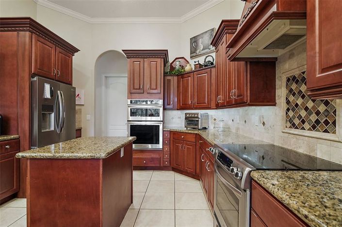 Image No.15-4 Bed House for sale