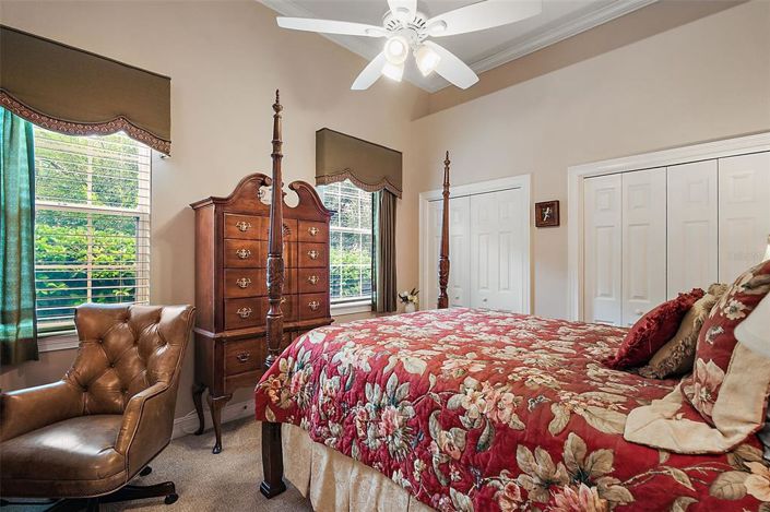 Image No.26-4 Bed House for sale