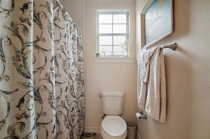 Image No.28-4 Bed House for sale