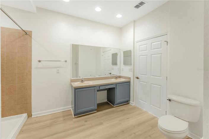 Image No.9-3 Bed Apartment for sale