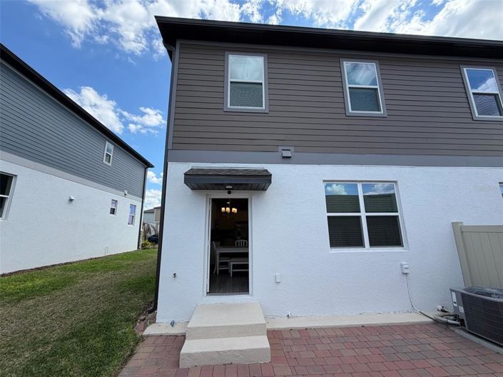 Image No.45-3 Bed Townhouse for sale