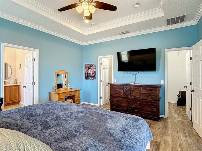 Image No.32-3 Bed House for sale