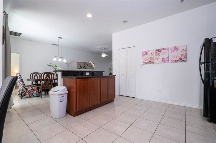 Image No.16-4 Bed House for sale