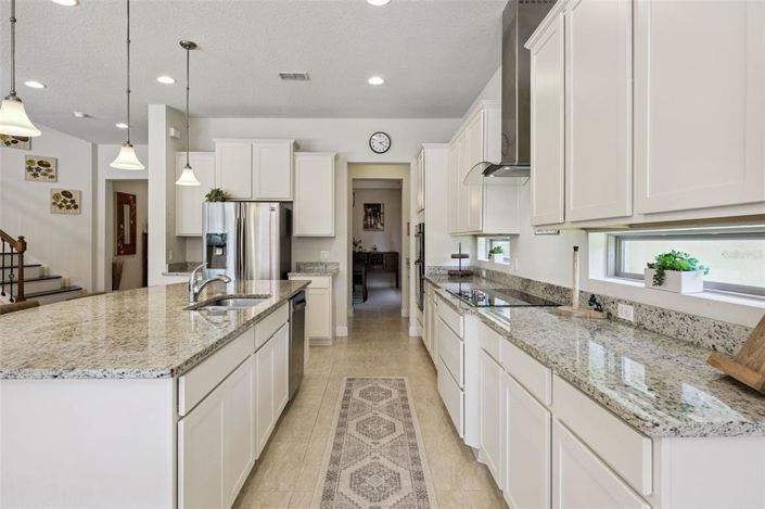 Image No.10-5 Bed House for sale