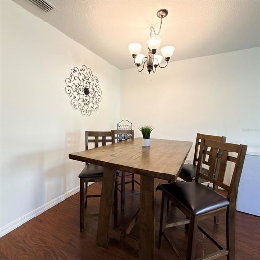 Image No.18-Maison de ville de 4 chambres à vendre à Saint John