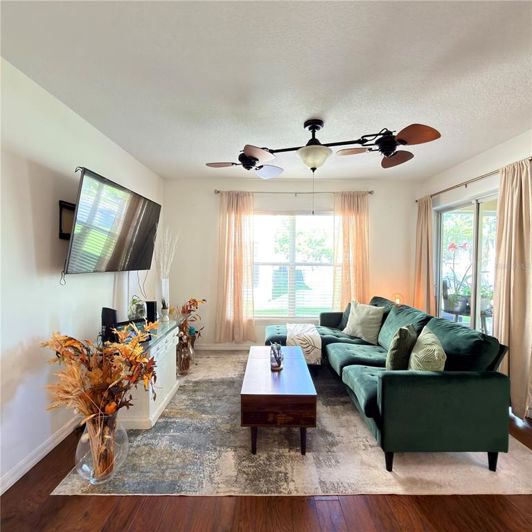 Image No.3-Maison de ville de 4 chambres à vendre à Saint John