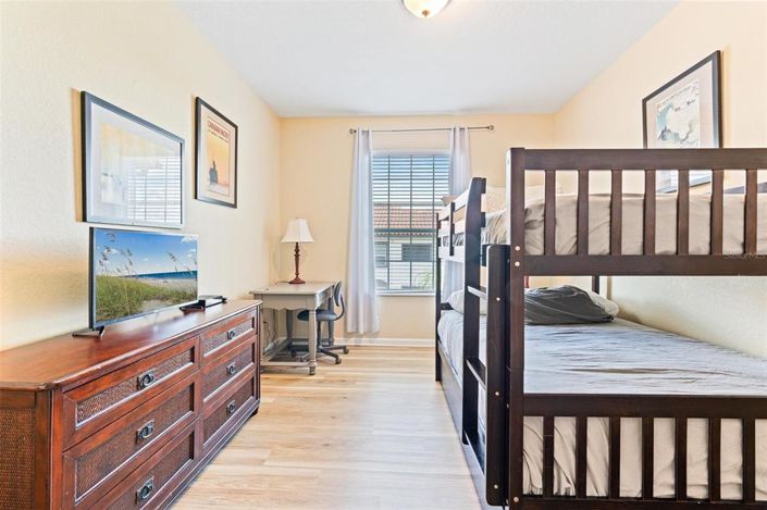 Image No.28-2 Bed Apartment for sale