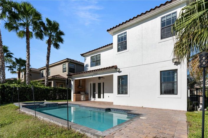 Image No.7-5 Bed House for sale
