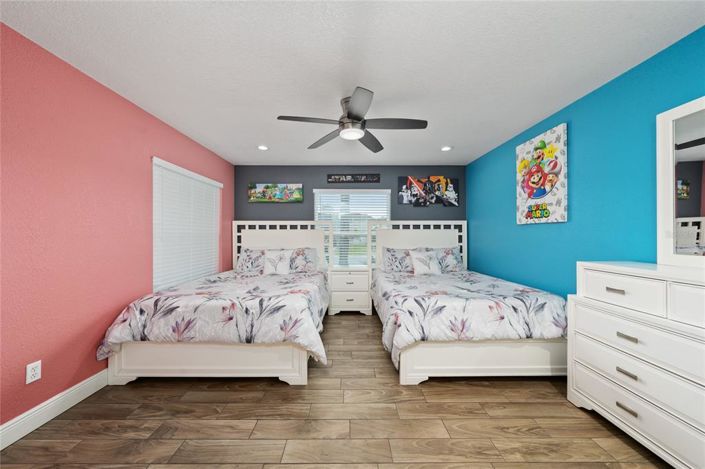 Image No.16-3 Bed House for sale