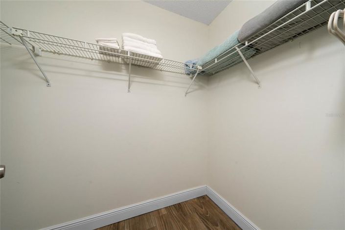 Image No.20-3 Bed House for sale