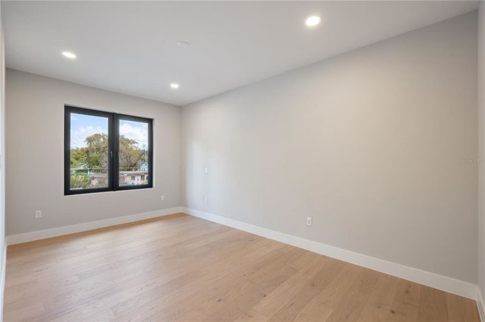 Image No.24-Maison de 5 chambres à vendre à Saint John