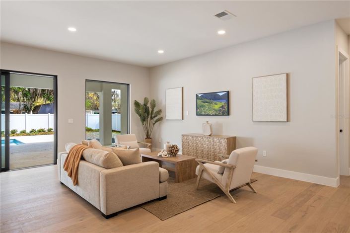 Image No.4-Maison de 5 chambres à vendre à Saint John