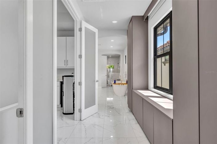 Image No.35-5 Bed House for sale
